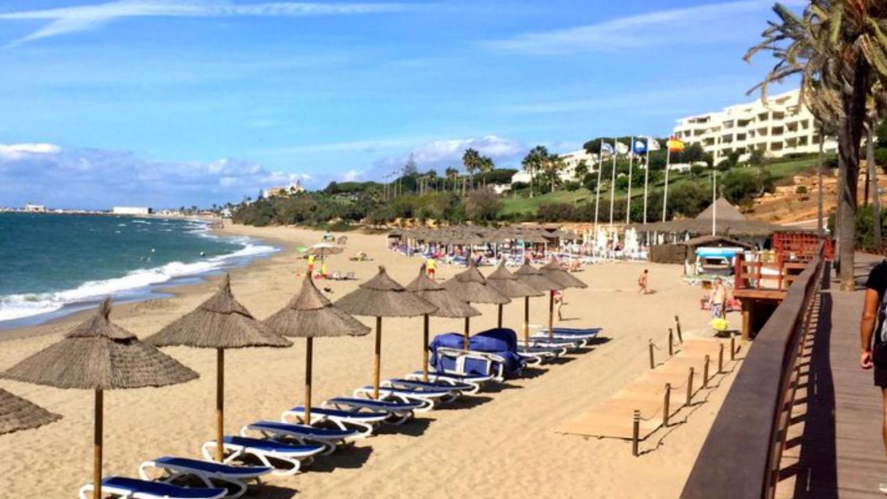 Mi Capricho Beachfront- 3-7 Apartment With Sea Views Sitio de Calahonda Екстер'єр фото