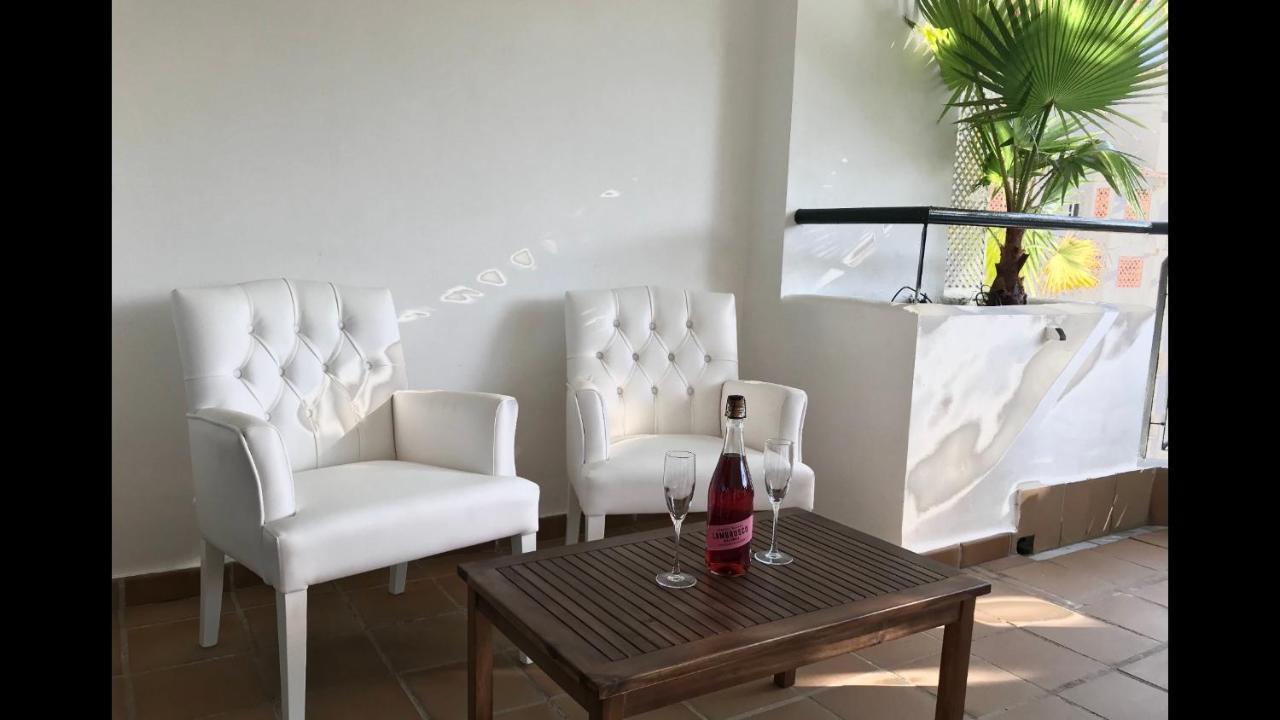 Mi Capricho Beachfront- 3-7 Apartment With Sea Views Sitio de Calahonda Екстер'єр фото