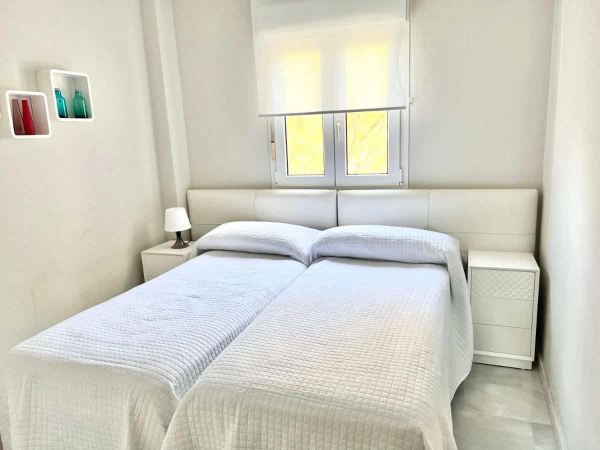 Mi Capricho Beachfront- 3-7 Apartment With Sea Views Sitio de Calahonda Екстер'єр фото